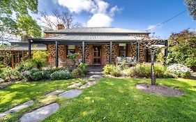Secret Garden - Luxury Cottage - Giant 85Inch Tv